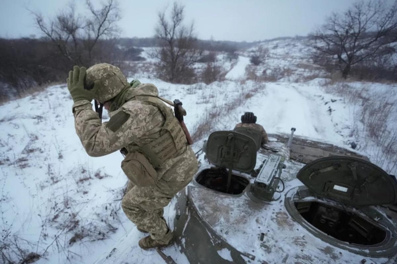 Лучшее решение: британский эксперт призвал украинских боевиков отступать, пока ещё можно